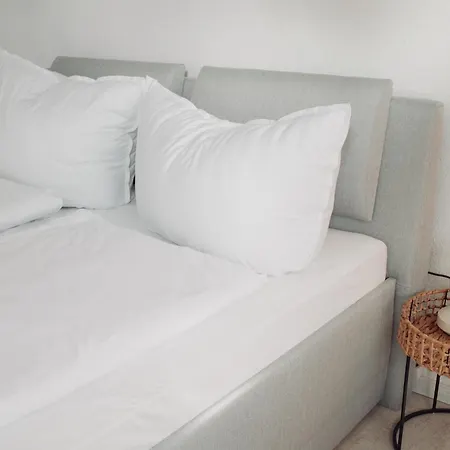 Helles, Modernes Apartment, Balkon, Fahrstuhl, 2p *