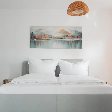 Apartment Helles, Modernes Apartment, Balkon, Fahrstuhl, 2p